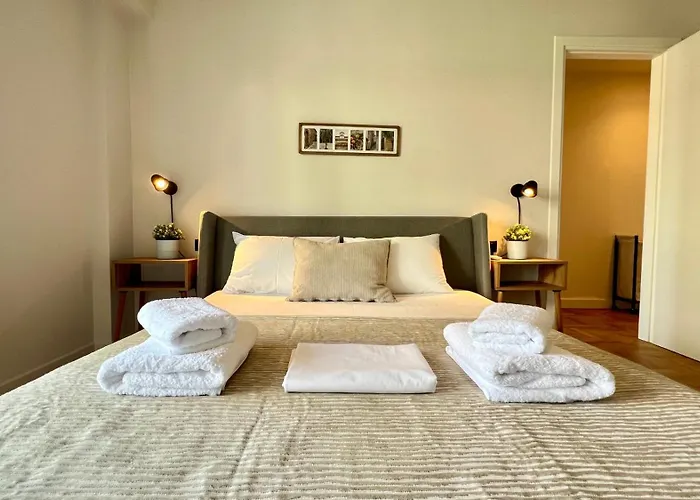 Imittou Modern Apt In Pangrati